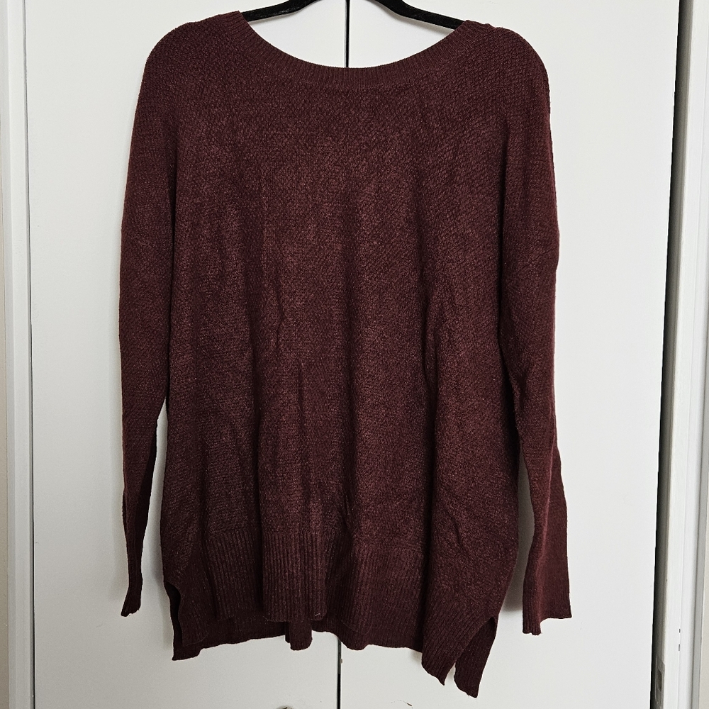 🌺 Denver Hayes XL V-Back  Maroon Crew Neck Sweater